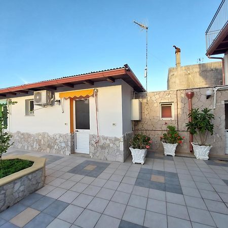 Hotel Oltremare Vignacastrisi Exterior foto