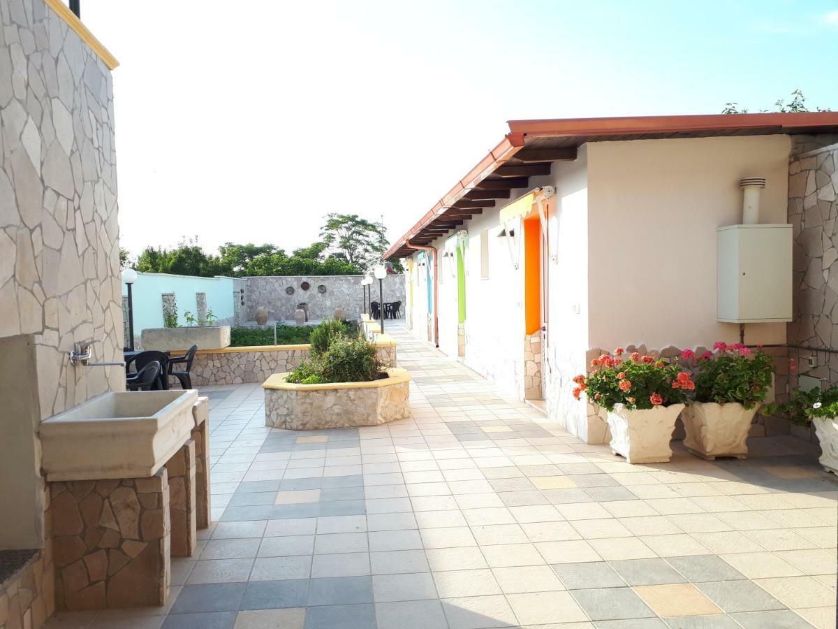 Hotel Oltremare Vignacastrisi Exterior foto